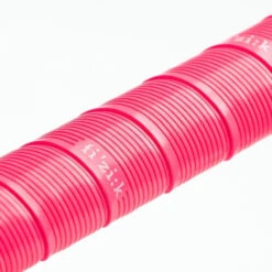 Guidoline Fizik Vento Microtex Tacky 2,0mm - Rose Fluo 6 Guidoline Fizik Vento Microtex Tacky 2,0mm - Rose Fluo -Magasin De Vélos Spécialisé guidoline fizik vento microtex tacky 20mm rose fluo 1